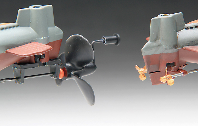 スクリューは動力用・展示用の2種類付